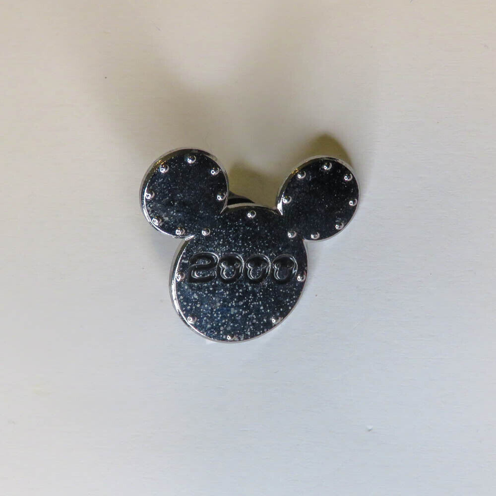 Disney Applause Mickey Unlimited Silver 2000 Mickey Head Collectible Pin