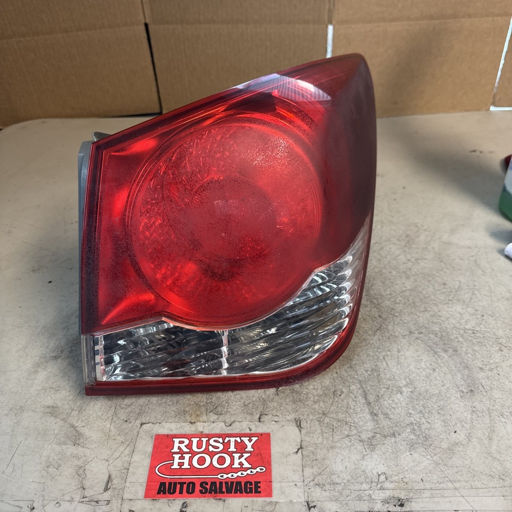 2012 Chevrolet Cruze Passenger Right Side Tail Light Taillight Lamp