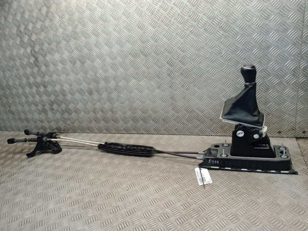 VOLKSWAGEN PASSAT GEAR SHIFTER SELECTOR 6 SP MANUAL 3Q0711049Q B8 2015-2024