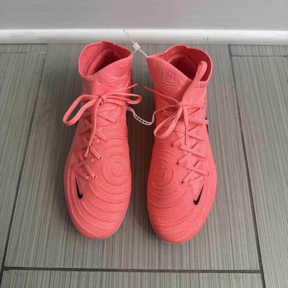 Nike Phantom Luna Pink Metal Soccer Cleats Mid Top FQ9033-600 2023