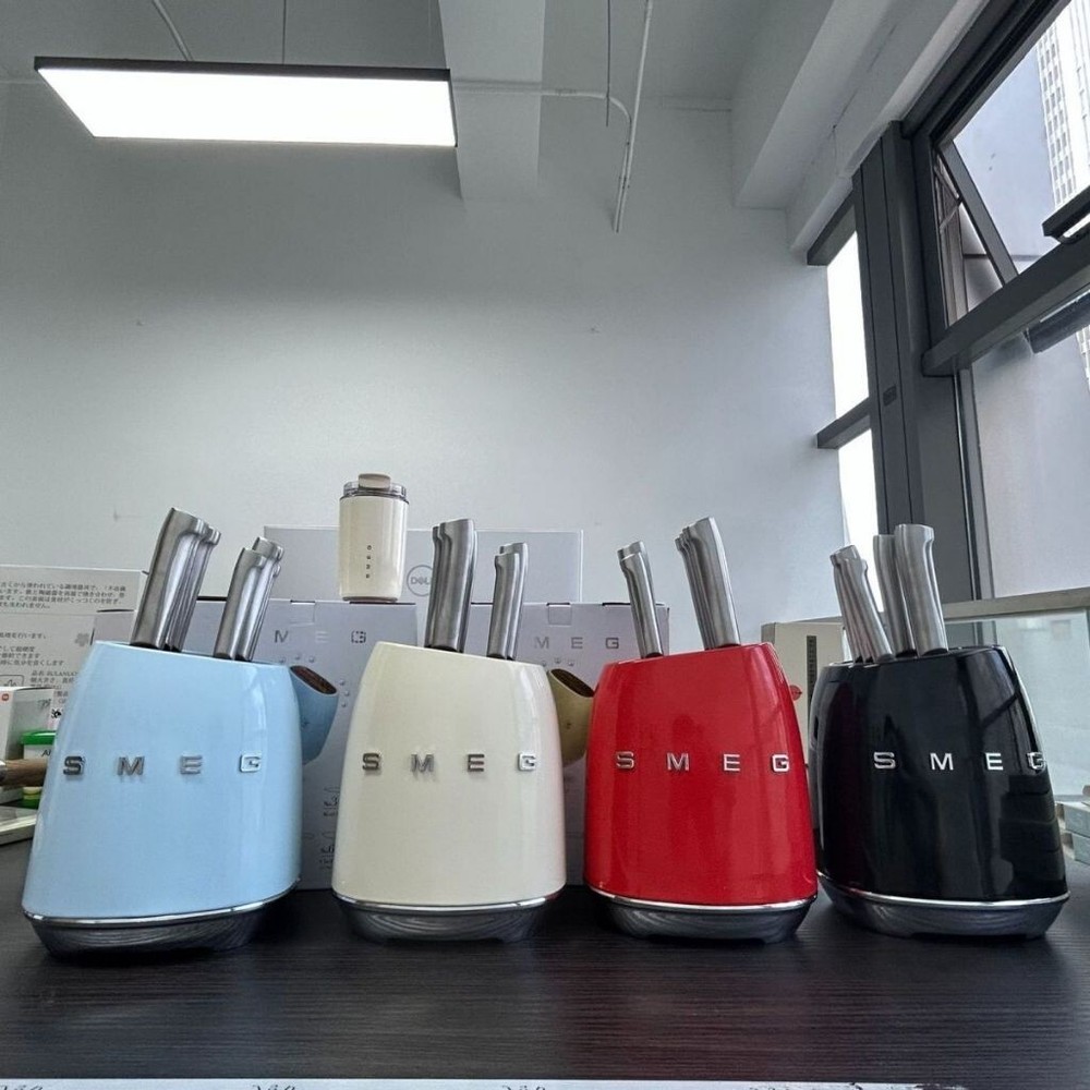 Smeg 7-Piece knife Block set stainless steel Multicolor