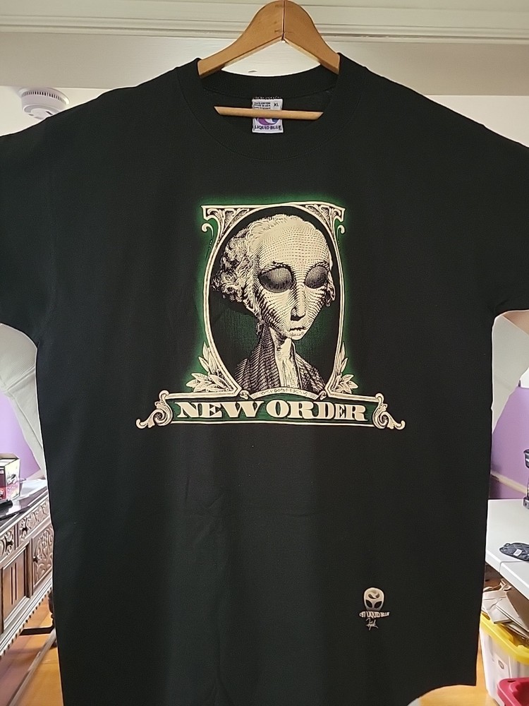 VTG Liquid Blue New World Order XL 1997 Artist Tim Fiijack With COA Brand New