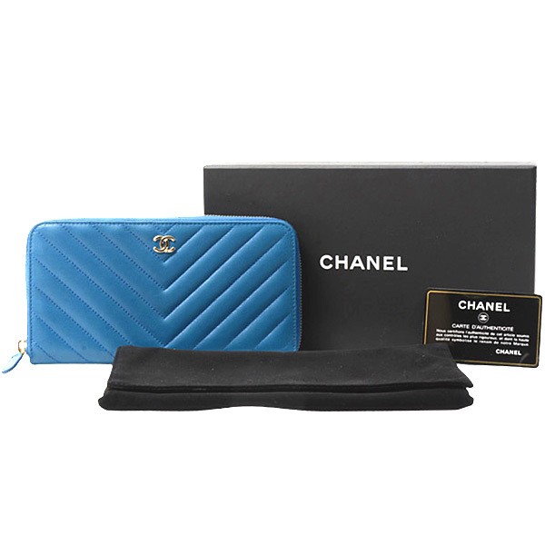 CHANEL Lambskin Chevron Blue Round Zip Wallet V Stitch 164943