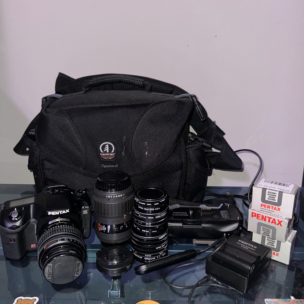 Pentax K10 D digital SLR camera with lenses, Batteries, Charger,Etc Nice Bundle