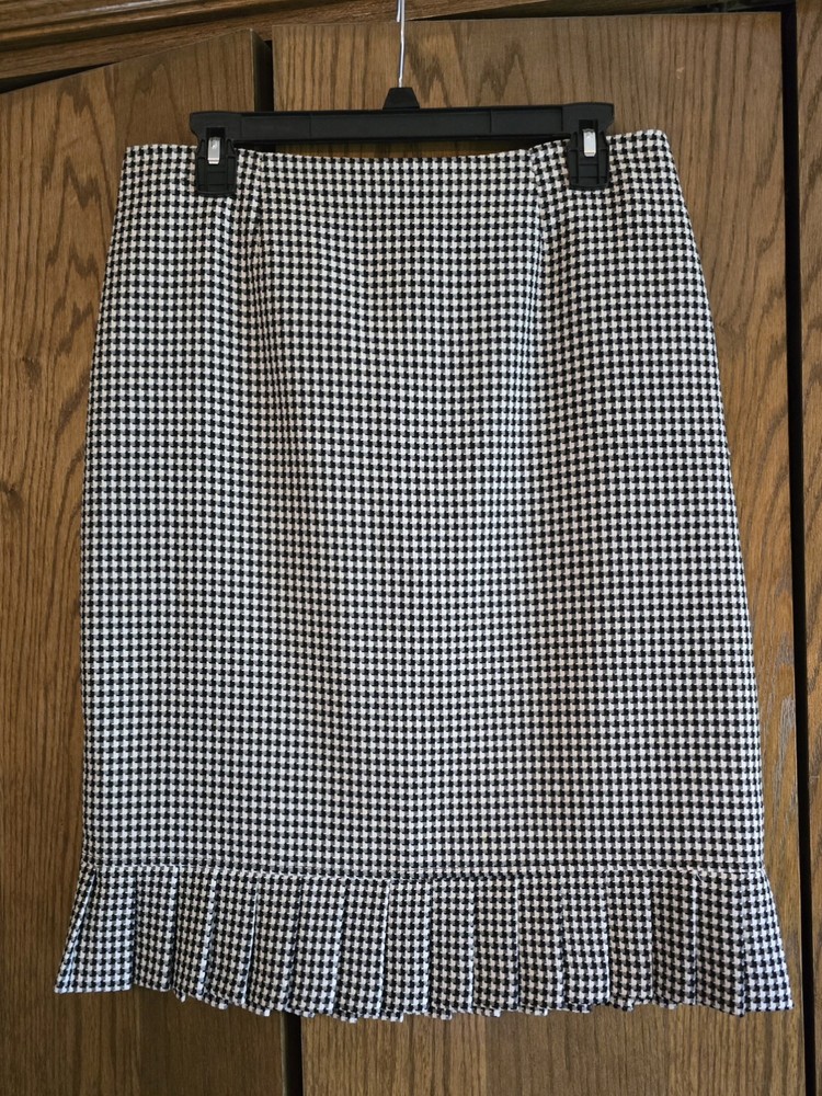Vintage Houndstooth Pleated Pencil Skirt with Ruffle Hem Size 10