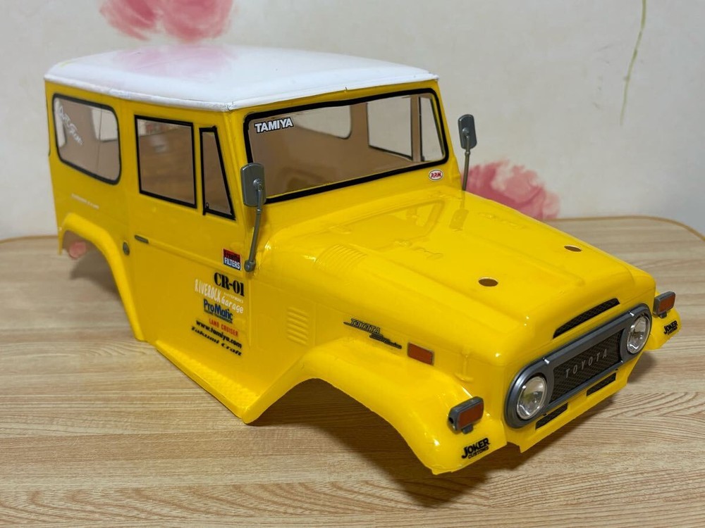 Tamiya 1/10 Toyota Land Cruiser 40 RC body for radio-controlled cars