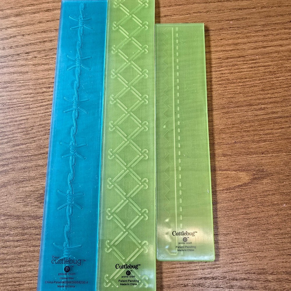 Provo Craft Cuttlebug Patterned Border Embossing Folders