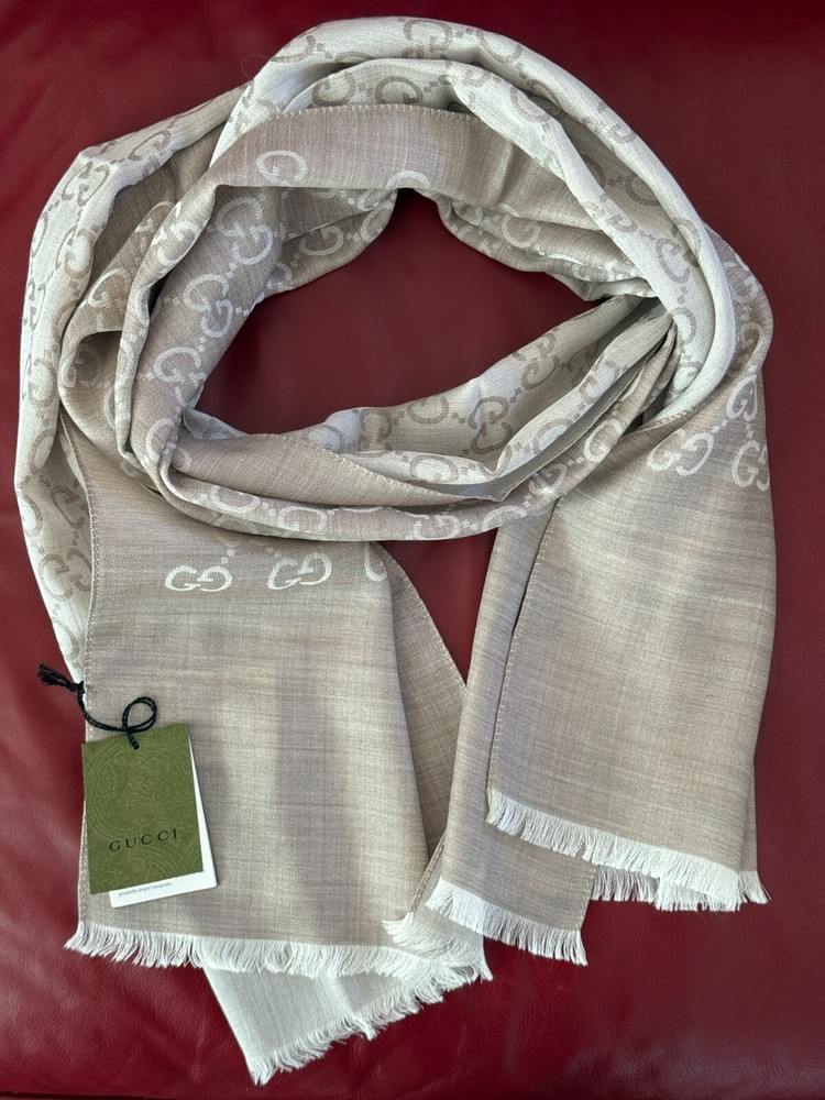 GUCCI GG Jacquard Wool-Silk Scarf in Sand 70x18.5 Inches