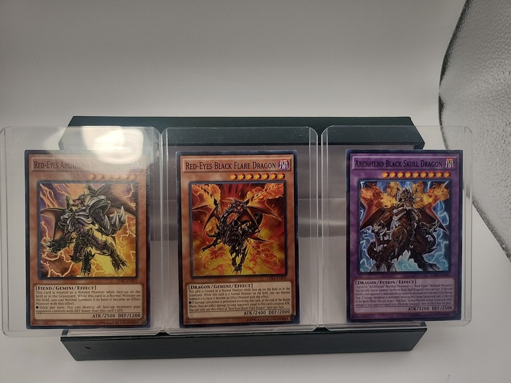 Yu-Gi-Oh Red-Eyes Dragon Duo Lot