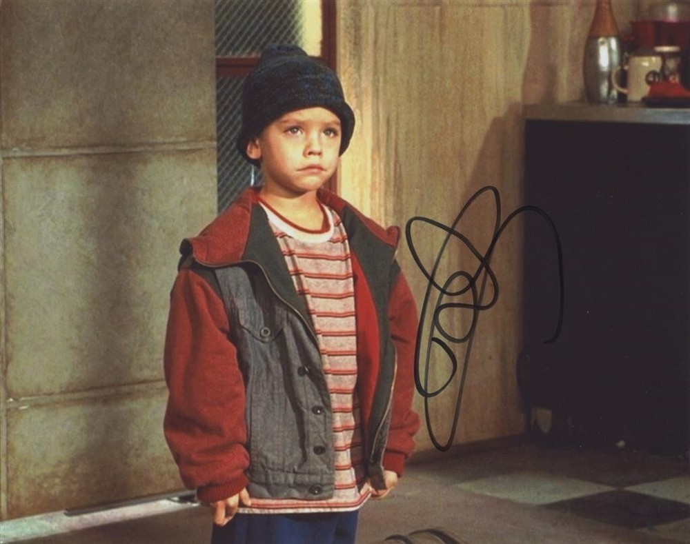 Dylan Sprouse Signed 10x8 Color Satin Photo with Black Felt Tip Ink