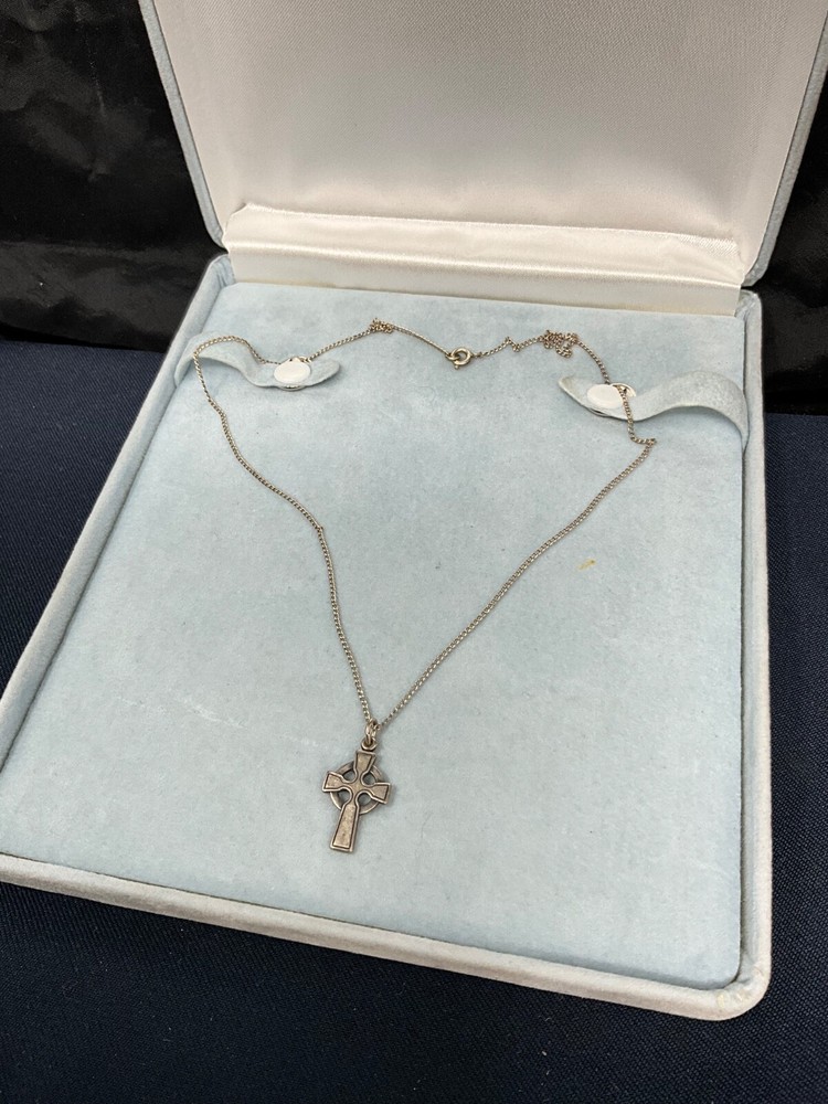 JAMES AVERY 925 Sterling Silver Cross Pendant 3/4”