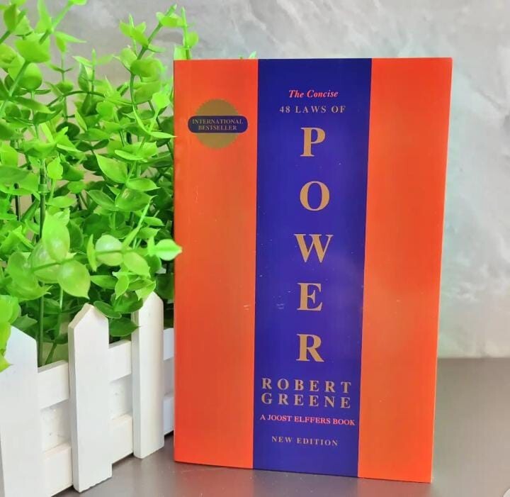 48 Laws of Power by Robert Greene (2023, paperback) Brend new