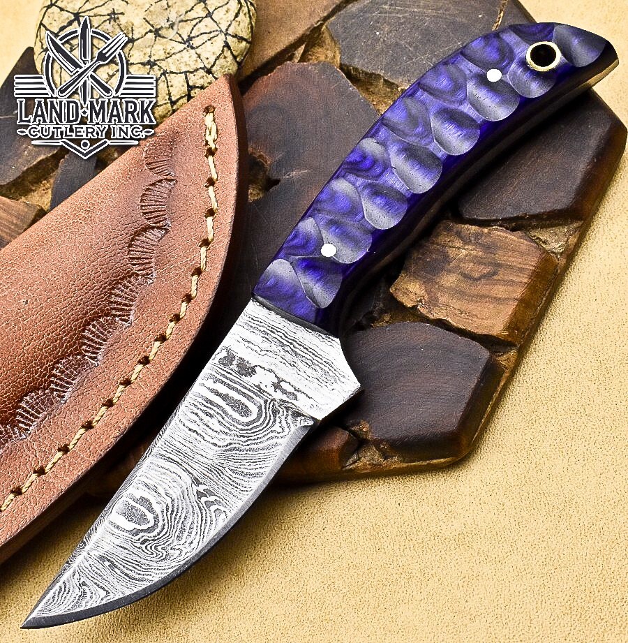 BEAUTIFUL CUSTOM DAMASCUS HANDE MADE HUNTING SKINER KNIFE WITH PAKKA WOOD HANDLE