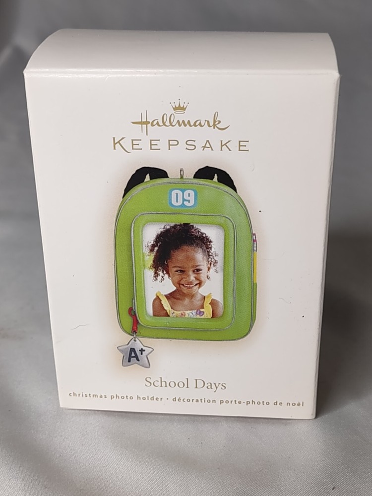 Hallmark Christmas Photo Ornament School Days 2009 Keepsake Backpack