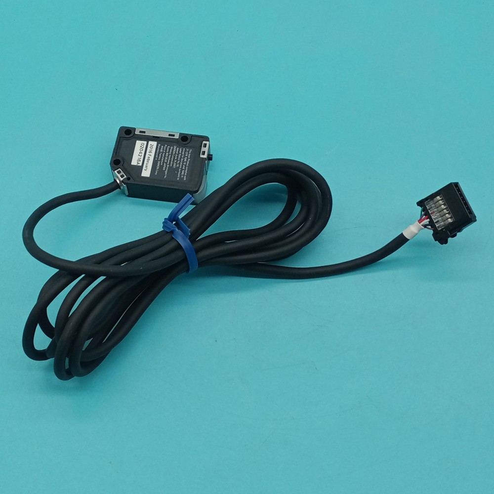 1PC New in Box Omron E3NC-SH100 PhotoElectric Switch Sensor FAST SHIP