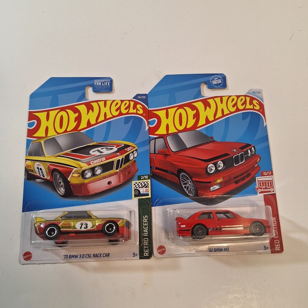 Hot Wheels Bmw Target Red Edition/ Super Treasure Hunt