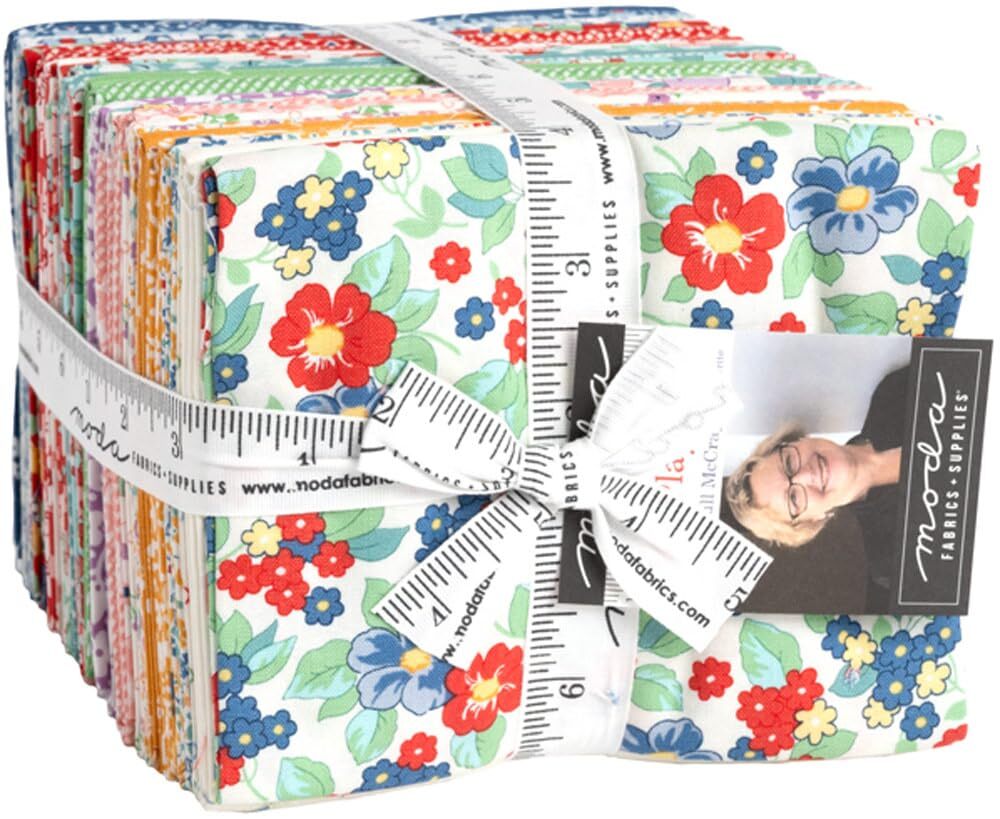 30's Playtime Fat Quarter Bundle by Linzee McCray 33750AB