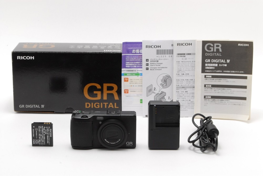 SC 3658![NEAR MINT w/Box]RICOH GR DIGITAL IV 10.4MP Compact Digital Camera JAPAN