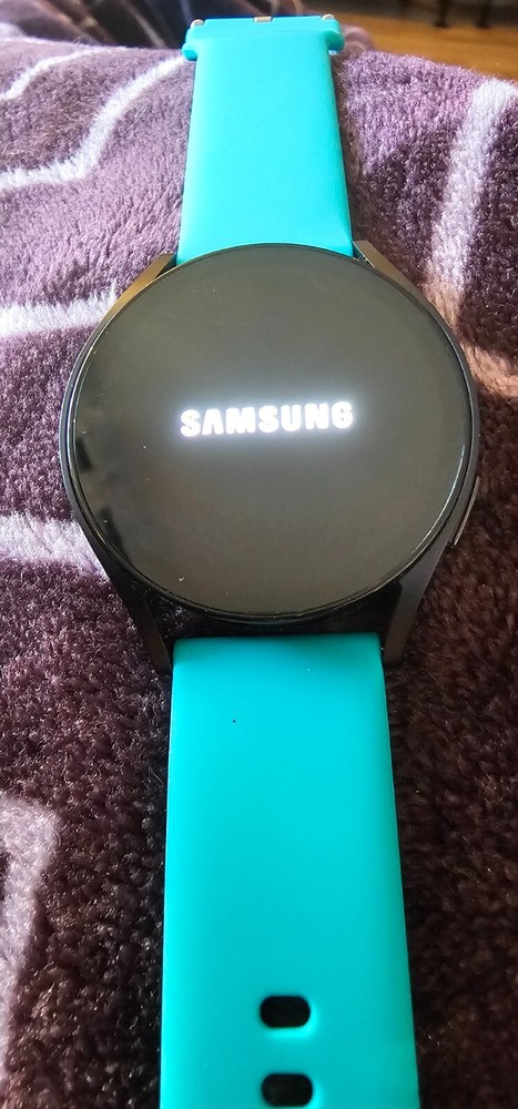Samsung Galaxy Watch 6 40mm Black Aluminium Case & Silicone Band