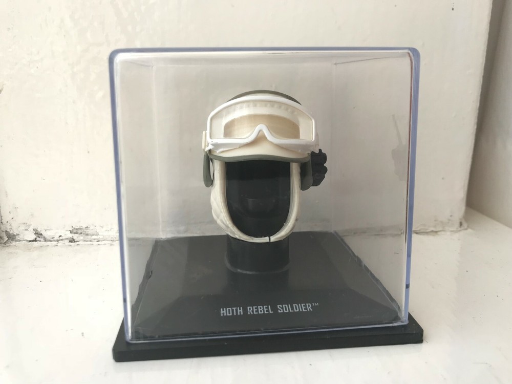 STAR WARS DEAGOSTINI THE REPLICA HELMET COLLECTION ISSUE 32 HOTH REBEL SOLDIER