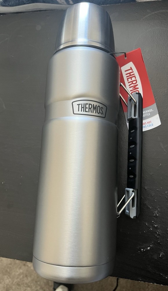 Thermos 40 Ounce Capacity Stainless Steel Beverage Bottle - (SK2010STTRI4)