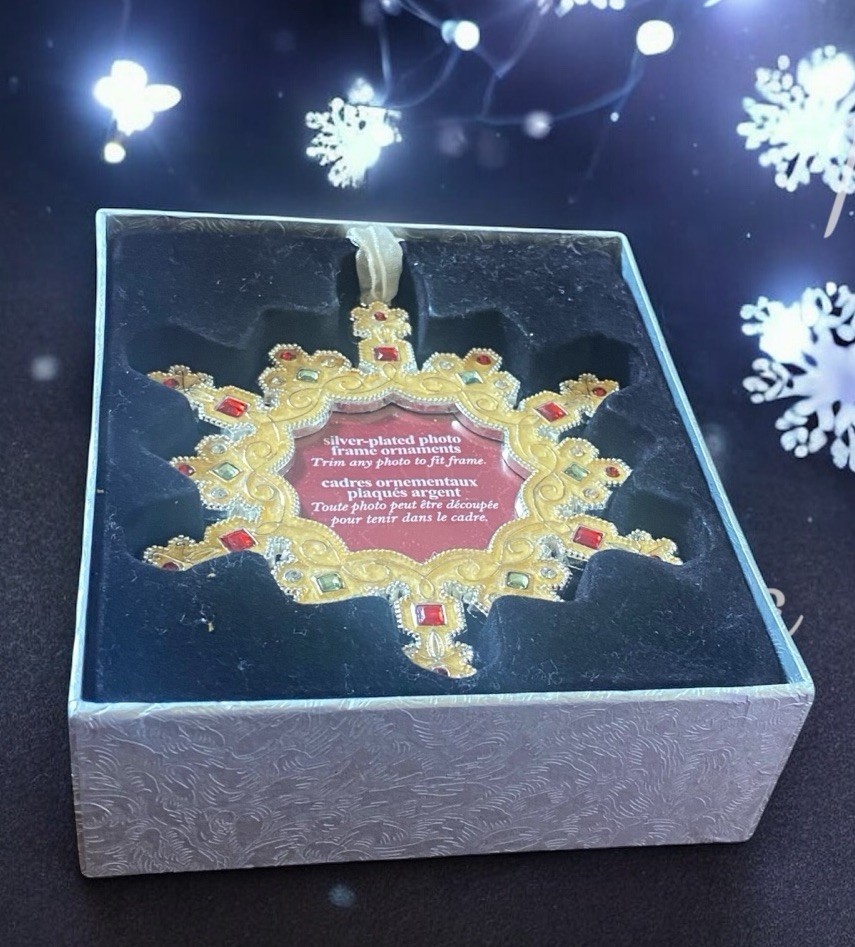 Silver Plated Snowflake Photo Frame Ornament with Rhinestones New in Box  