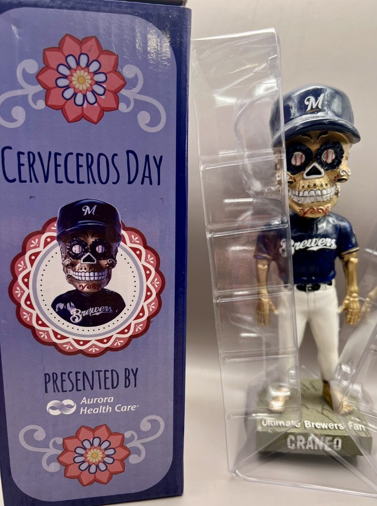 Milwaukee Brewers Sugar Skull Bobblehead 