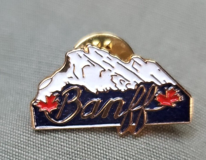 Vtg Pin Ski Alberta Banff Snowboard Skiing Hat Vest Lapel Rare Canada Alpine