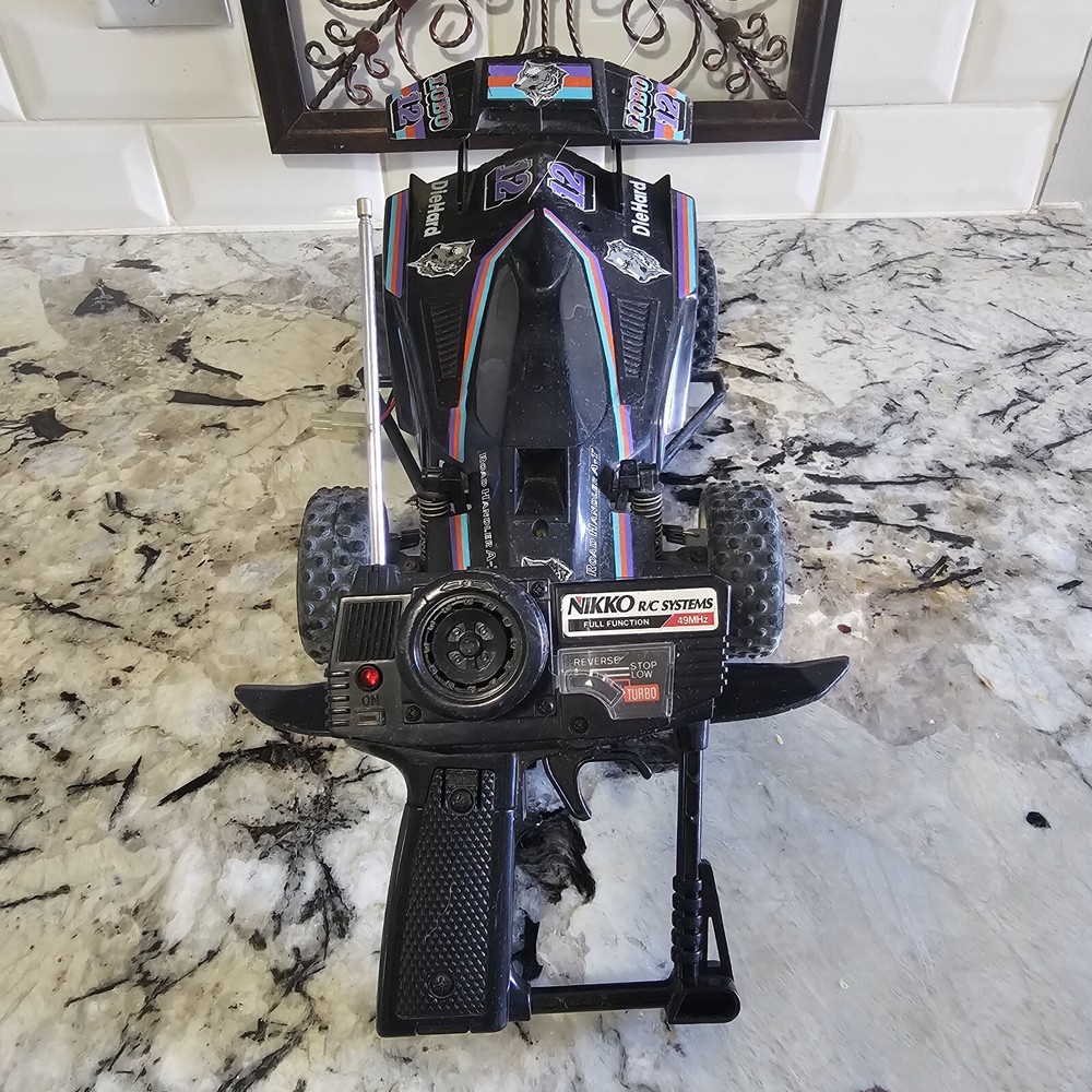 Vintage  1980'sLOBO #12 Road Handler A-T RC Car by Nikko With Remote No Battery