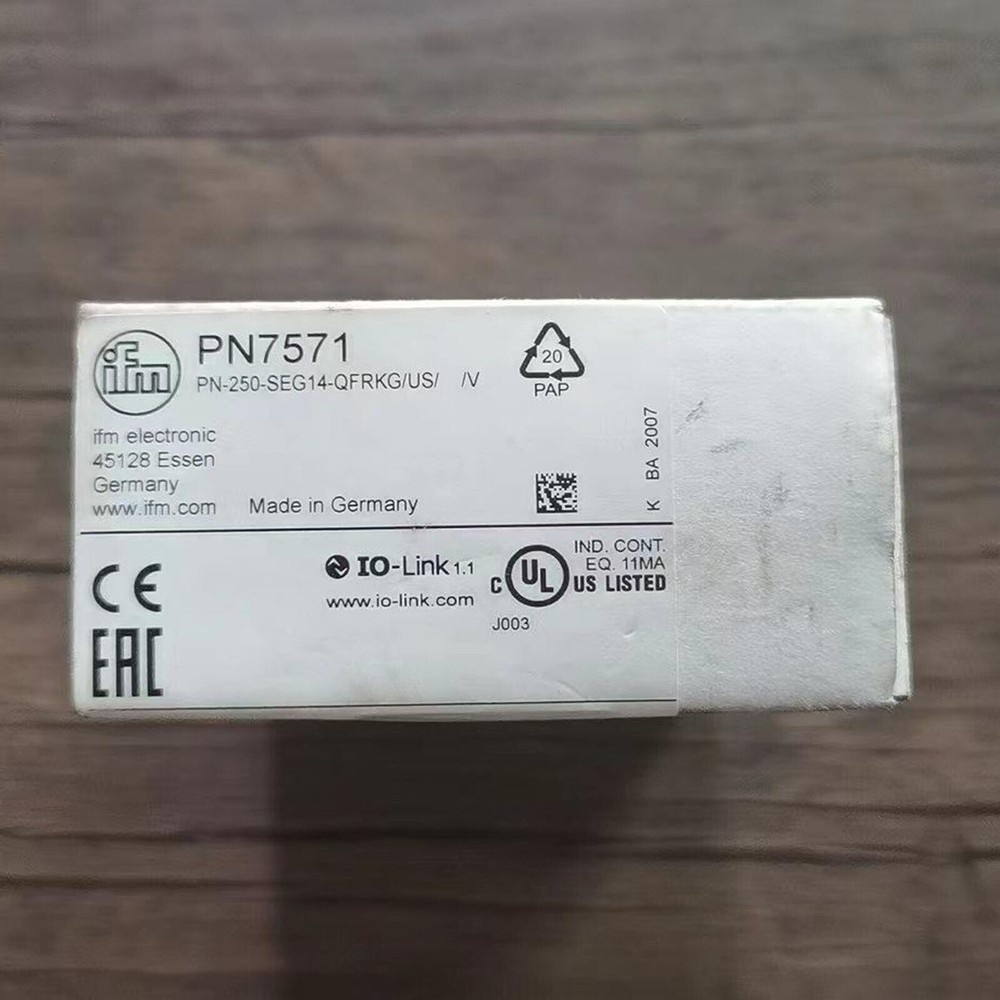 One New IFM PN7571 Pressure Sensors In Box #A6-4