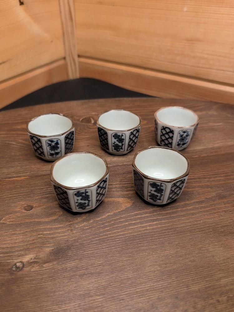 Vintage Otagiri Sake Cup Set 5 Pc Blue White Flower Japan 60s Marked OMC
