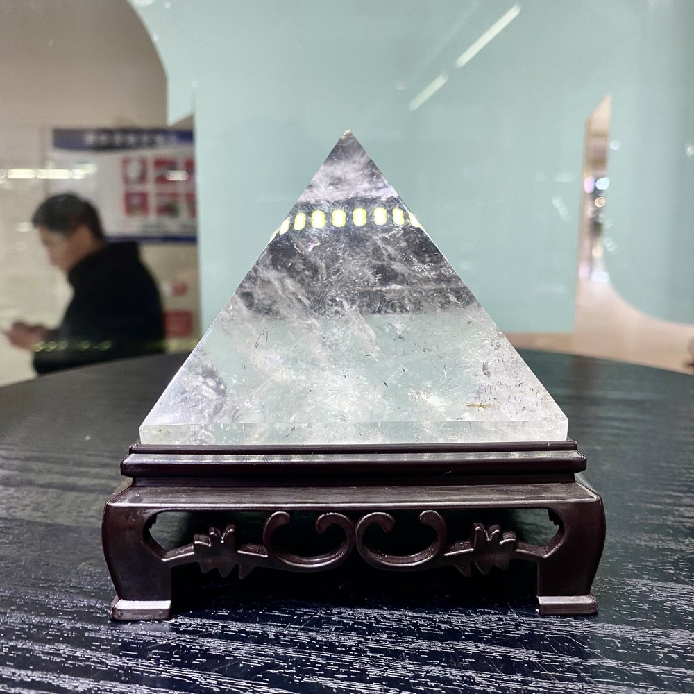 620G Natural Clear Quartz Crystal Pyramid Energy Tower Spiritual Healing
