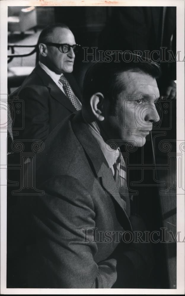 1970 Press Photo Robert E Hughes & Saul G Stillman, Republican chairs Cuyahoga