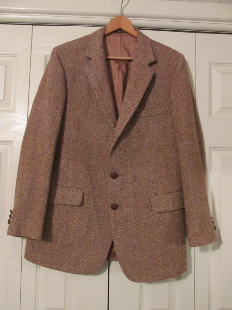 Vtg. Men's Herringbone Harris  Scottish Wool Tweed Sport Jacket Chest 40 in.