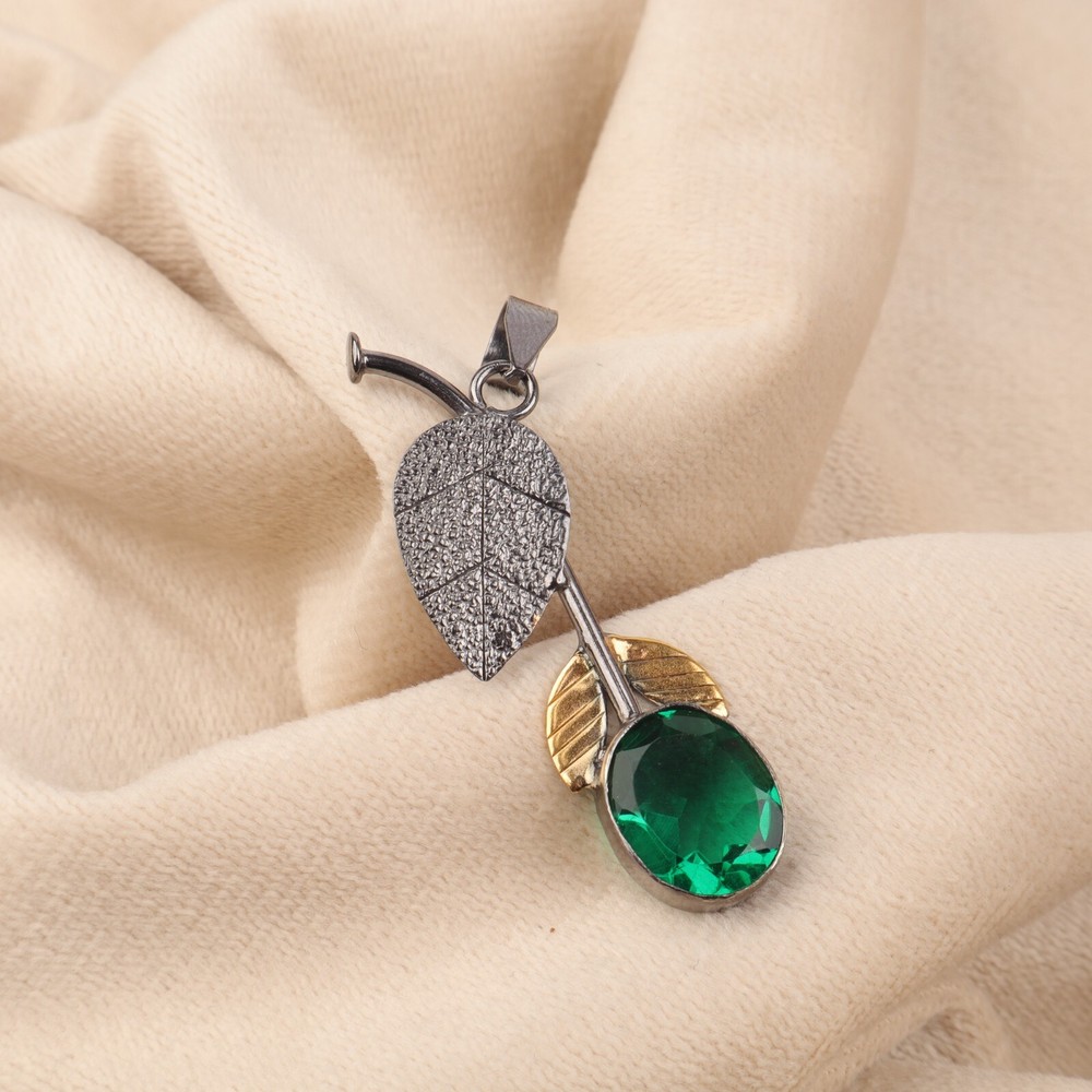 Green Emerald Bezel Engagement Pendant in 925 Sterling Silver for Her