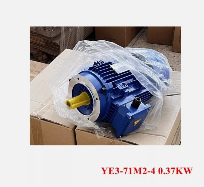1PCS NEW FIT FOR Three phase asynchronous motor YE3-71M2-4 0.37KW/B5 1400rpm