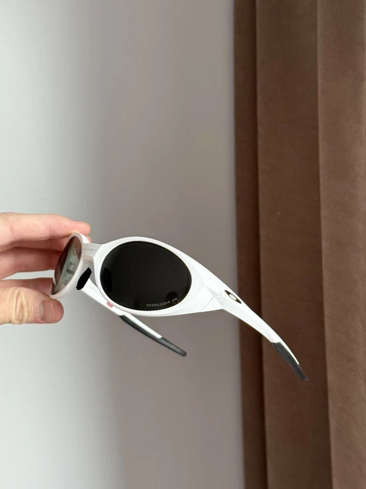 Vintage Oakley eye Jacket X Opium Sunglasses Hype Y2K GORPCORE OUTDOOR MOUNTAIN