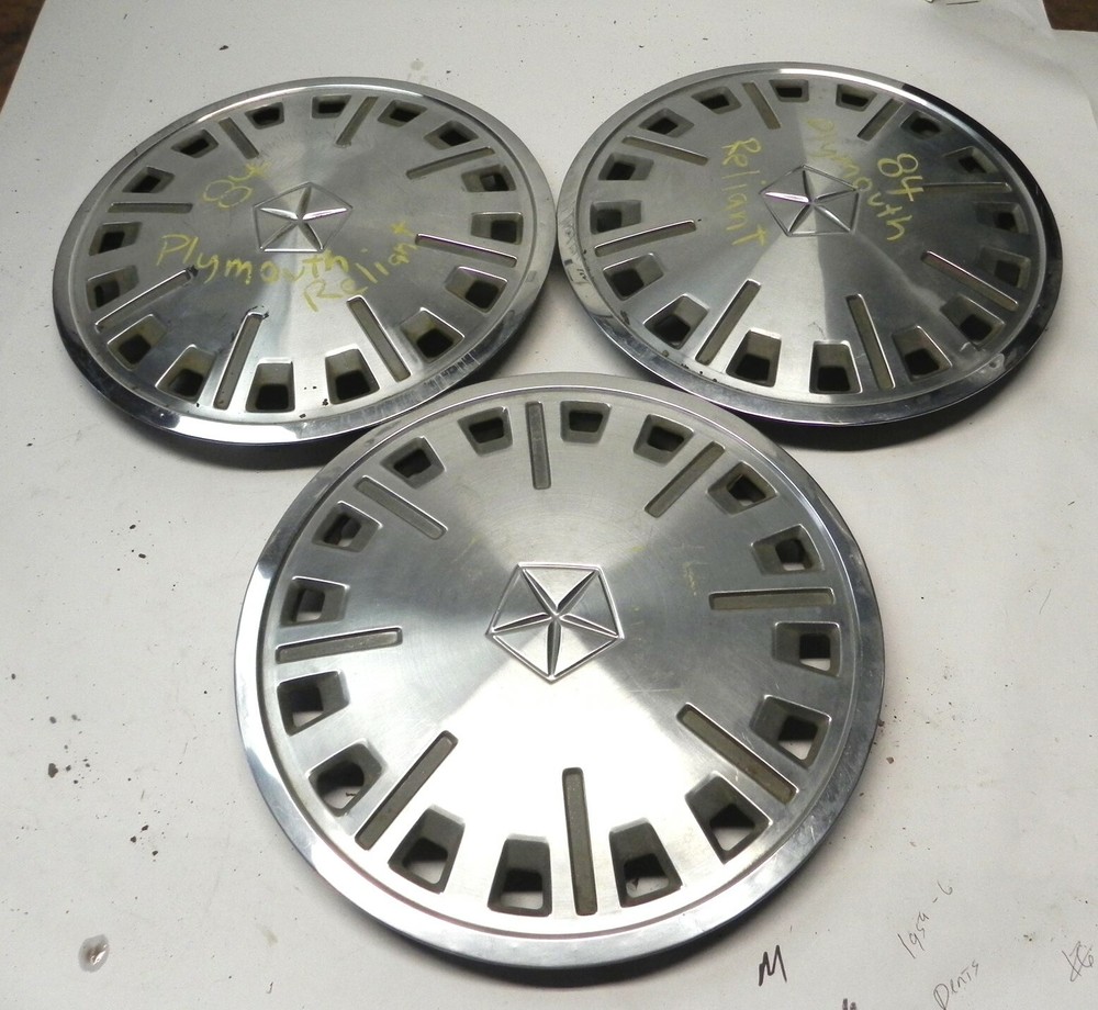 1984-1989 Plymouth Reliant 13-inch OEM Hubcap Wheel Covers Lot of 3 Used