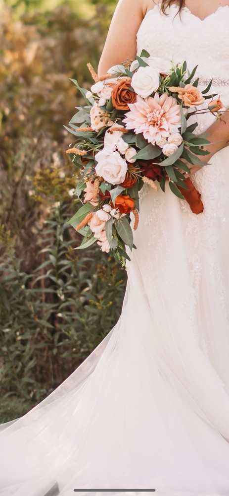 Ling’s Moment Wedding Bouquets Fall Sunset Terracota Bridal