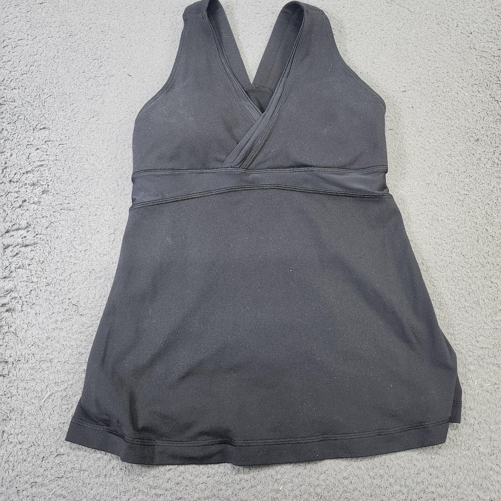 Lululemon Tank Top Womens Small Black V Neck Built In Bra Athletic Yoga Gym