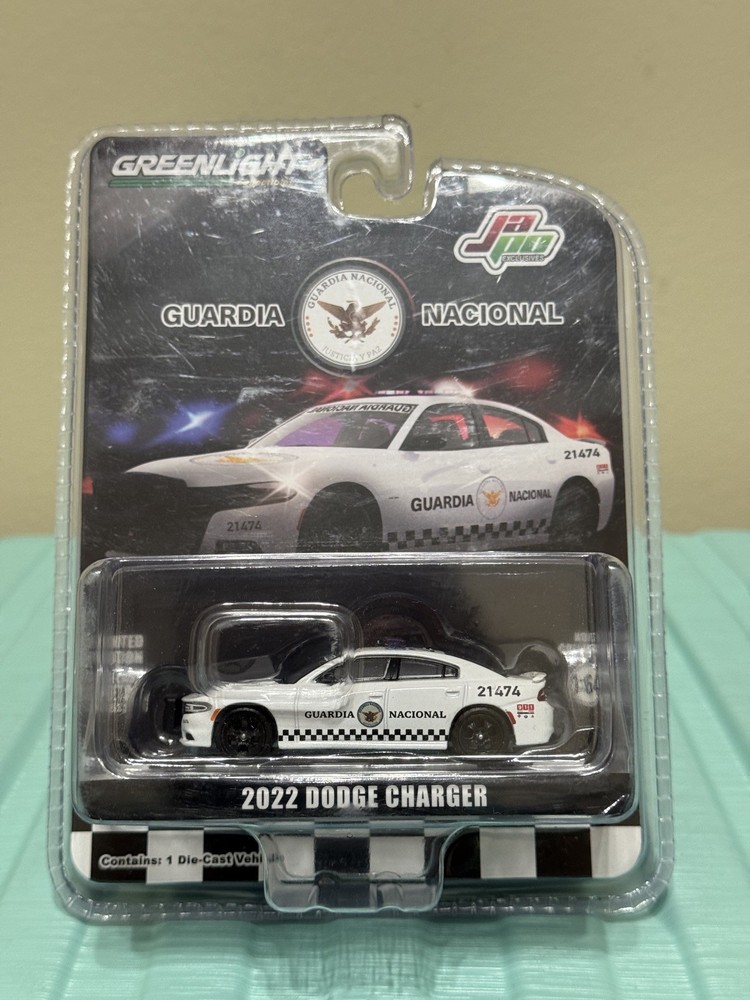 Greenlight Guardia Nacional 2022 DODGE Charger Exclusives JaPo (1st. Edition)