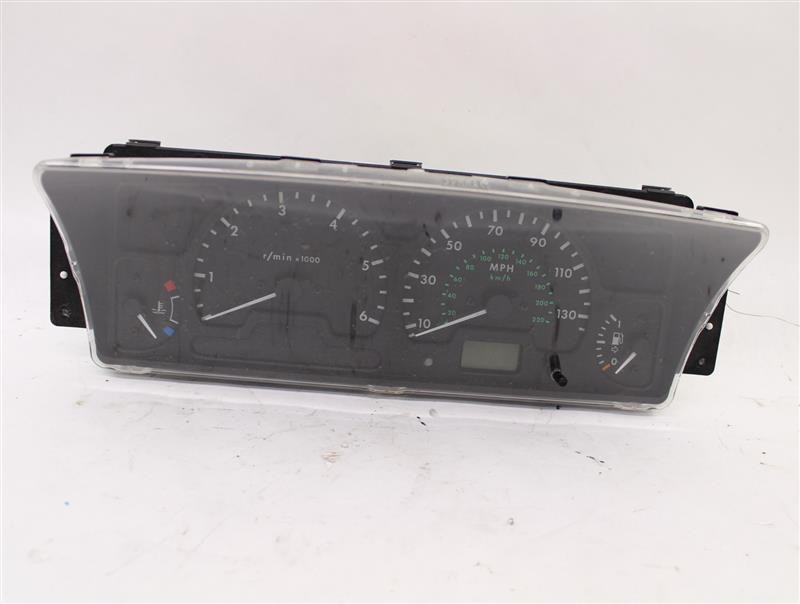 Used Speedometer Gauge fits: 2002 Land rover  Discovery cluster Series II MPH fr