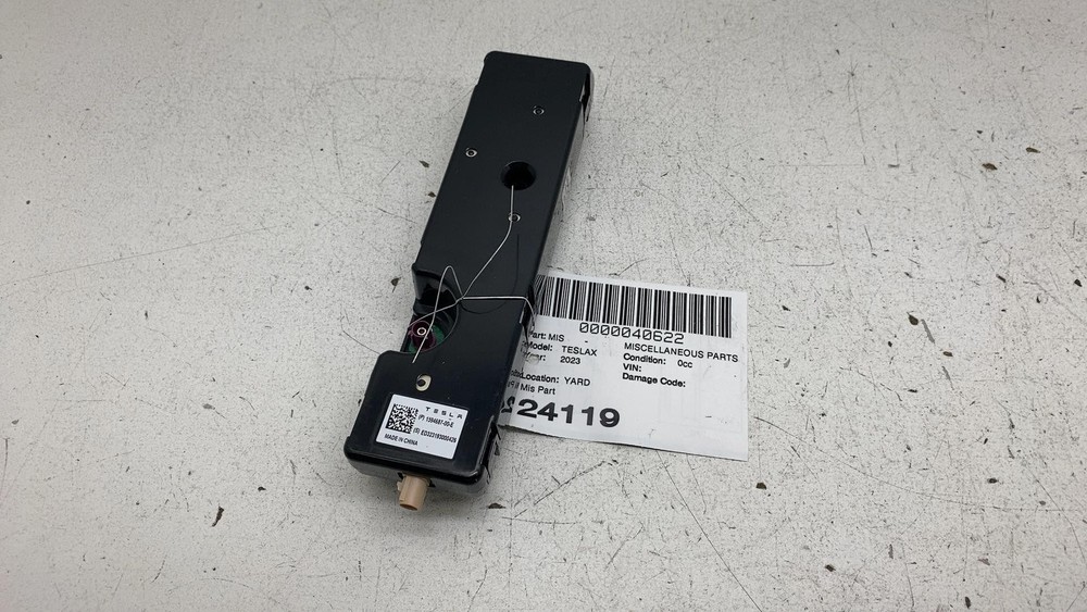 2021-2023 Tesla Model S X Wi-Fi Bluetooth Antenna Control Module Unit Assembly