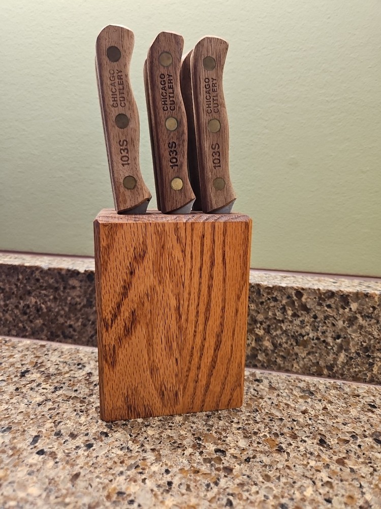 Chicago Cutlery 6-Piece Vintage Steak Knife Set with Wooden Block 103S