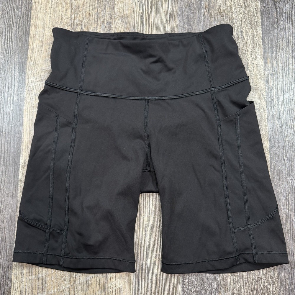 Athleta Ultimate Stash II 7” Shorts Black Athletic Yoga Womens Size Small