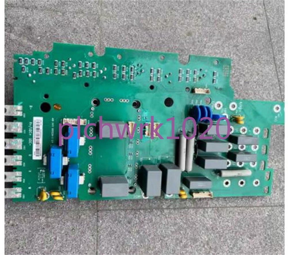 1PCS ACS880 Inverter Drive Board ZMAC-551 in Excellent Condition #F7