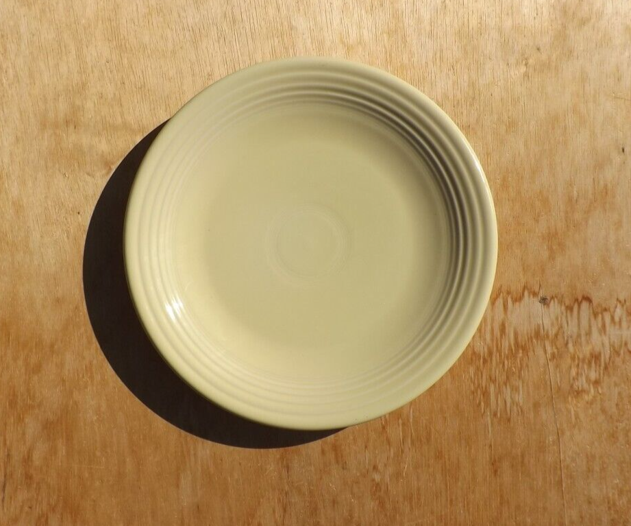 Vintage Fiesta Fiestaware YELLOW  Chop Plate, 11.75