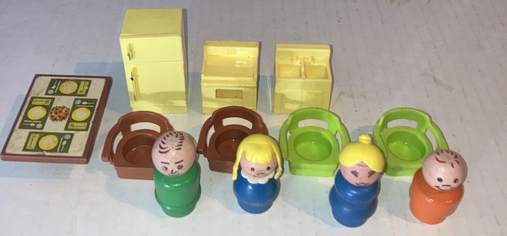 1970 Fisher Price Play Family House Kitchen Set #729-100% Complete w/all Pieces