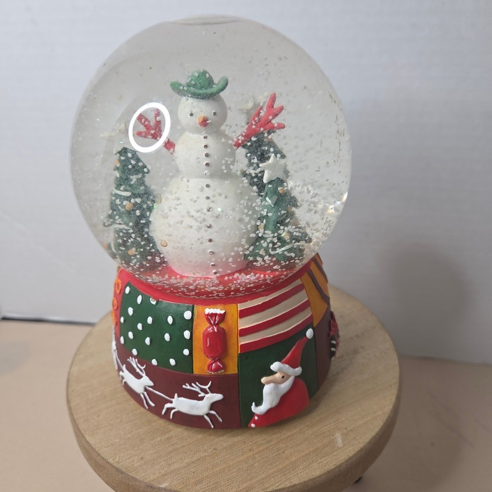 Department 56 Christmas Snow Globe Musical Snowman Holiday 