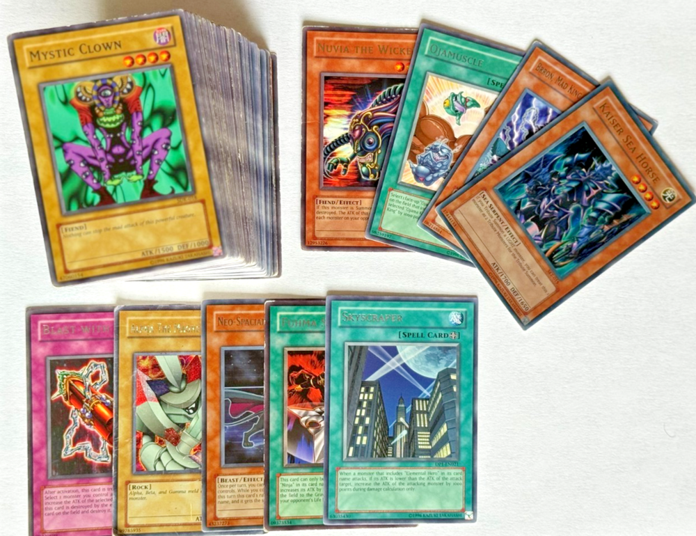 Vintage 1996 YuGiOh TCG Lot of 152 Cards Check Description & Pics